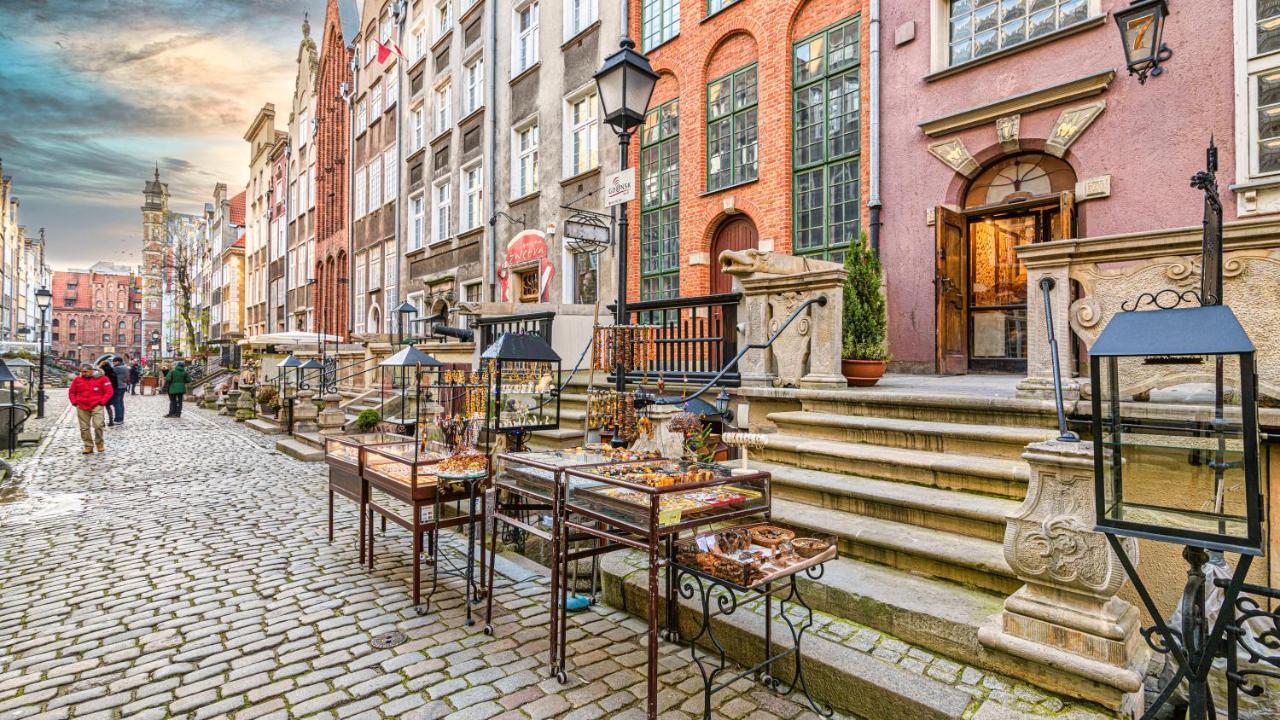 Maya'S Flats & Resorts - Gdansk Old Town Mariacka Exterior photo